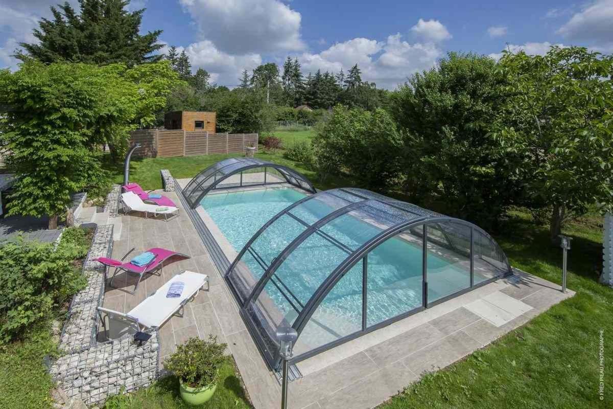 Au Coeur Du Bien Etre, Chambre D'Hotes Avec Piscine Chauffee Et Couverte, Spa, Sauna, Massages Monteaux Exterior photo